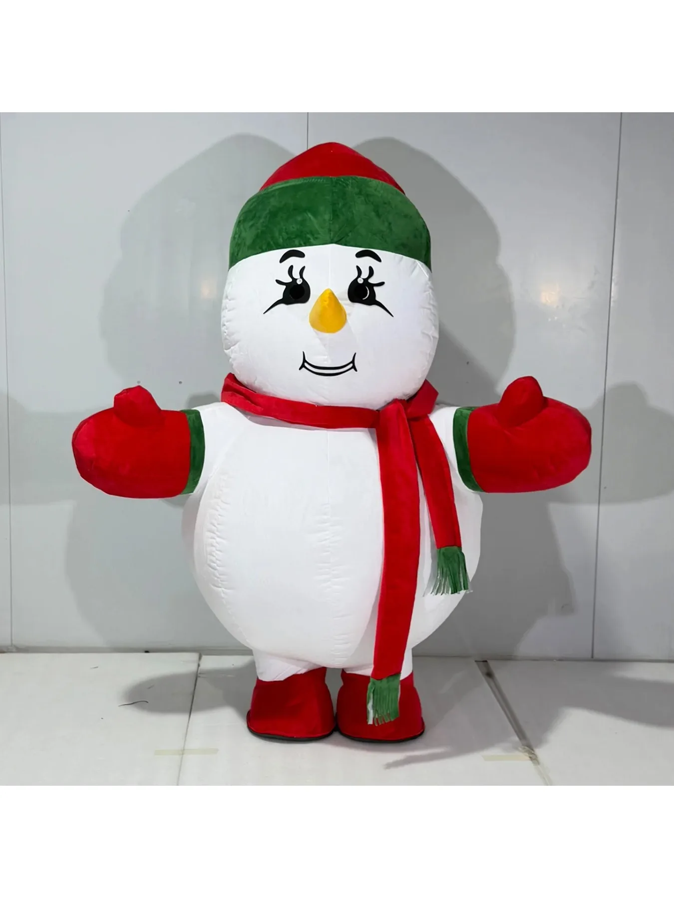 Aufblasbares Schneemann-Maskot – Suits Bewertung und Preis